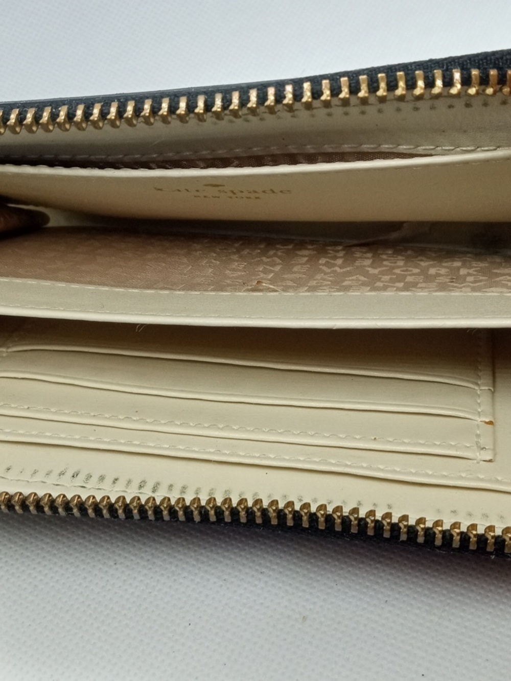 KATE SPADE WRISTLET - Picture 8 of 12